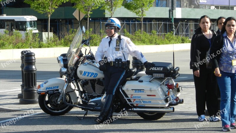 United States New York Manhattan Policeman Police