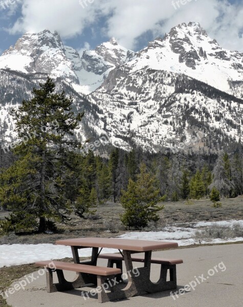 Mountains Landscape Winter Picnic Snow