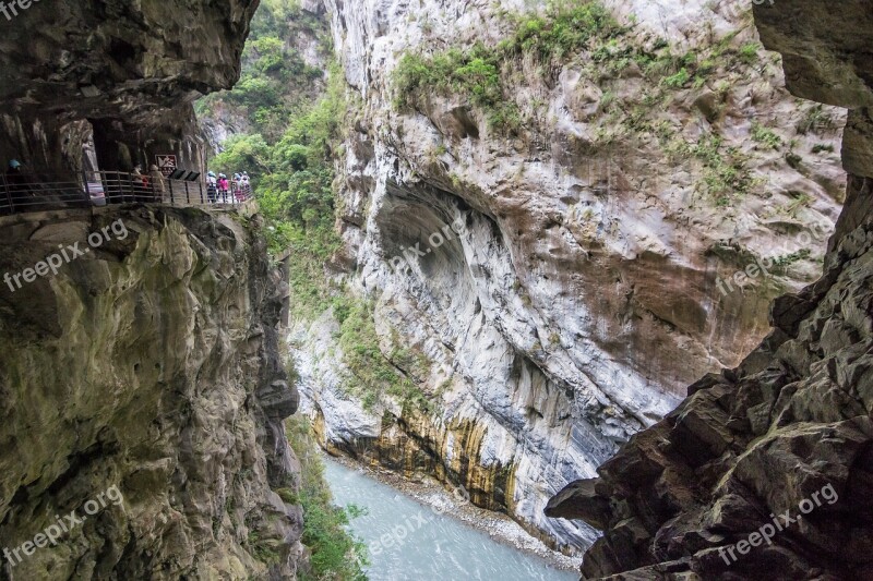 Taiwan Taroko Canyon Mountain River