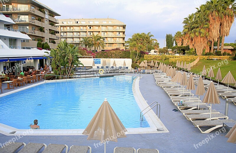 Hotel Holiday Swimming Pool Travel Room