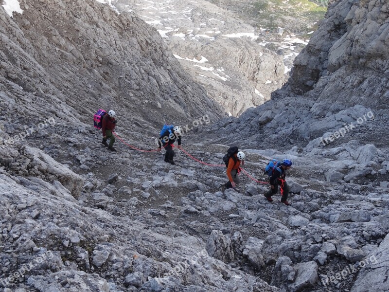 Climbers Mutual Aid Confidence Mountain Group