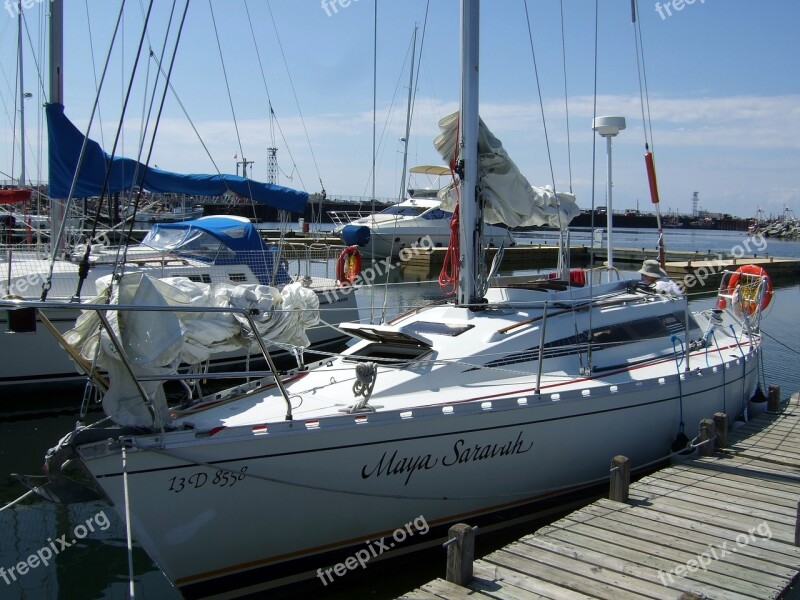 Sailing Sailboat Marin Port Navigation