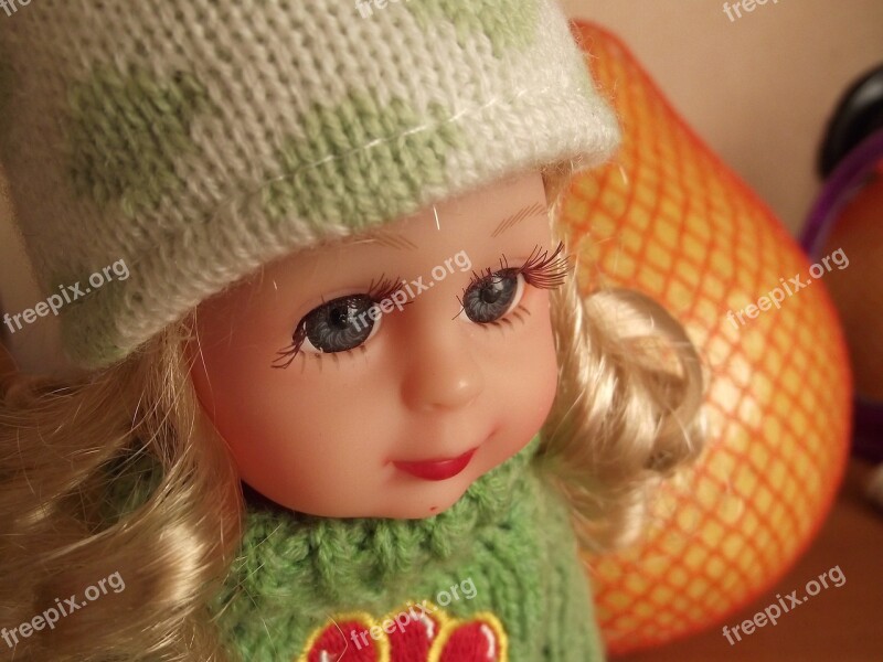 Macro Baby Doll Pomelo Hair Sweater