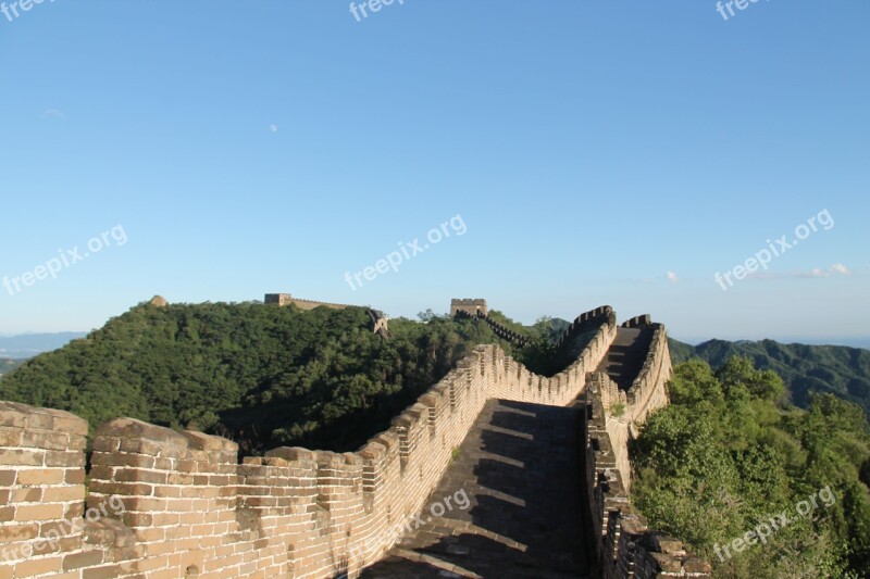 The Great Wall The Great Wall At Mutianyu China Blue Sky And White Clouds Summer