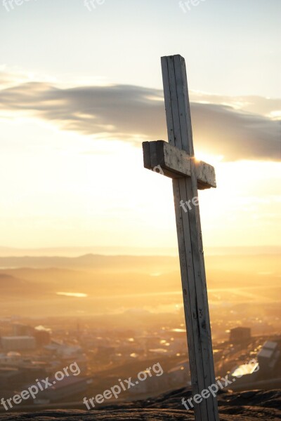 Cross Sunset Clouds Sunbeams Sky