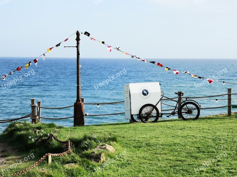 Sea Flags Bunting Bike Deliveries