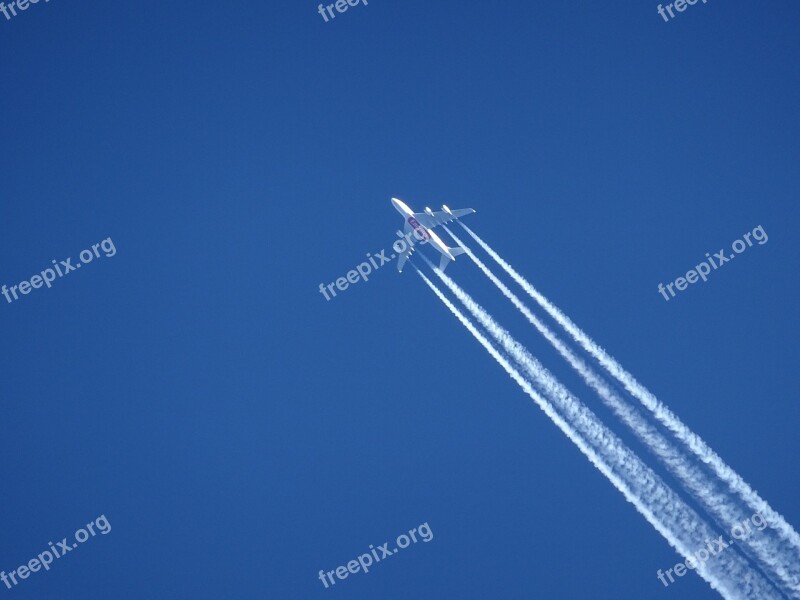 Aircraft Contrail Sky Blue Emirates