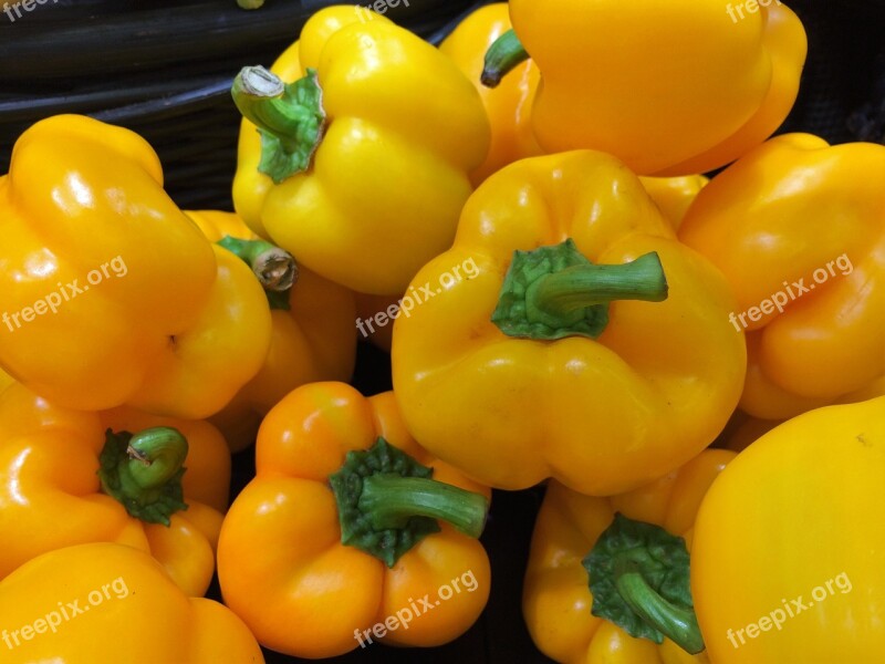 Aprica Yellow Vegetables Taste Pile Up