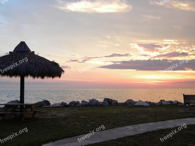 Tiki Hut At Sunset Florida Keys Ocean Beach Sunset Free Photos