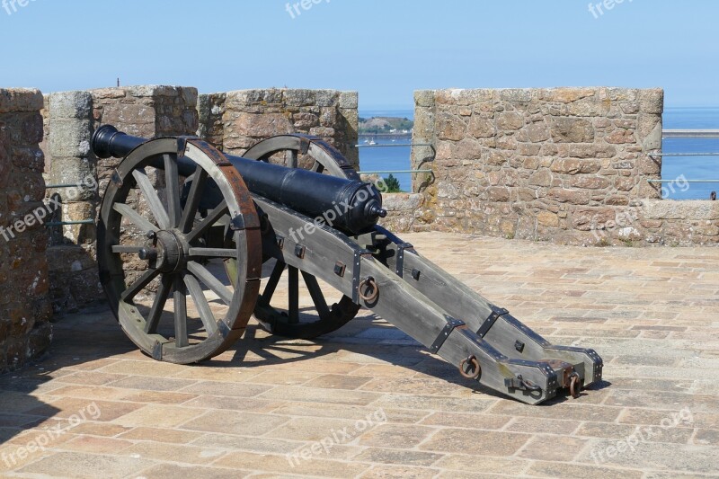 Jersey Castle Orgueil Gun Weapon