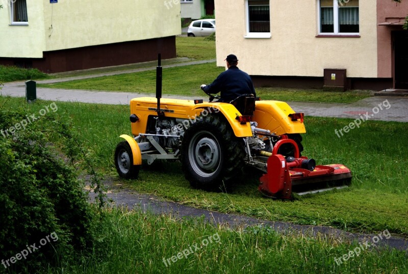 Tractor Trailer Scything Mowing Mow