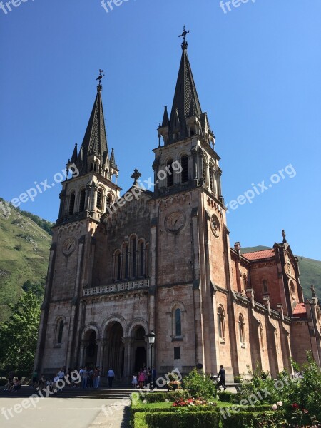 Covadonga Asturias Spain Covadonga Lakes Free Photos