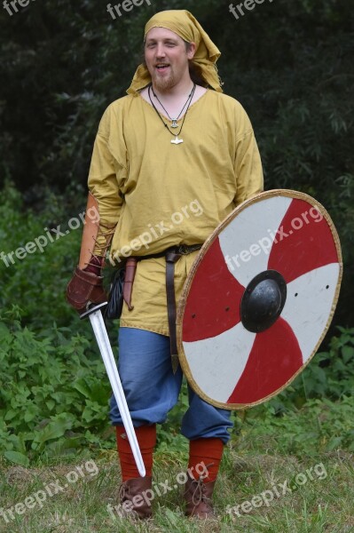 Man Fighting Sword Outfit Clothing