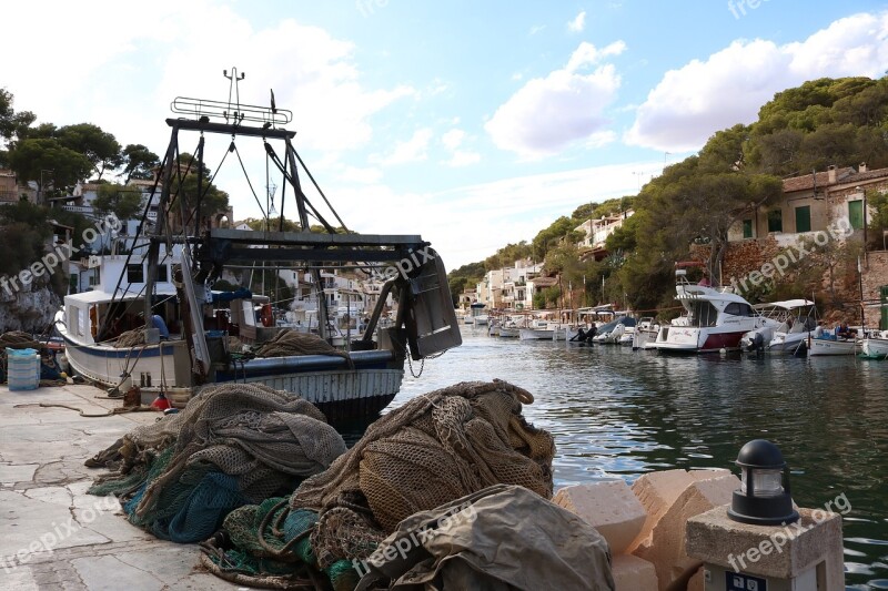 Mallorca Cala Figuera Fishing Boat Fishing Village Port