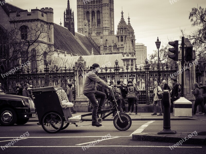 Displacement Bike Risk City Urban