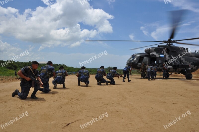 Armed Forces Military Soldiers Free Photos