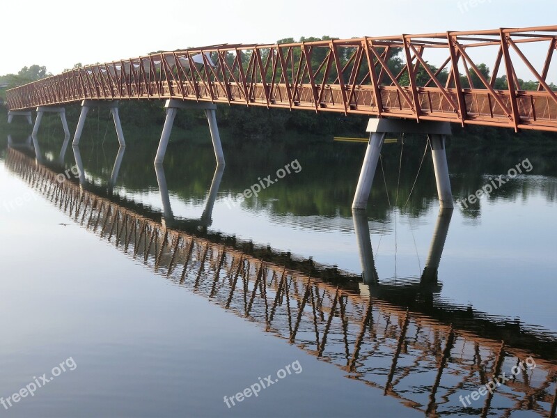 Singapore Reflection Bridge Free Photos