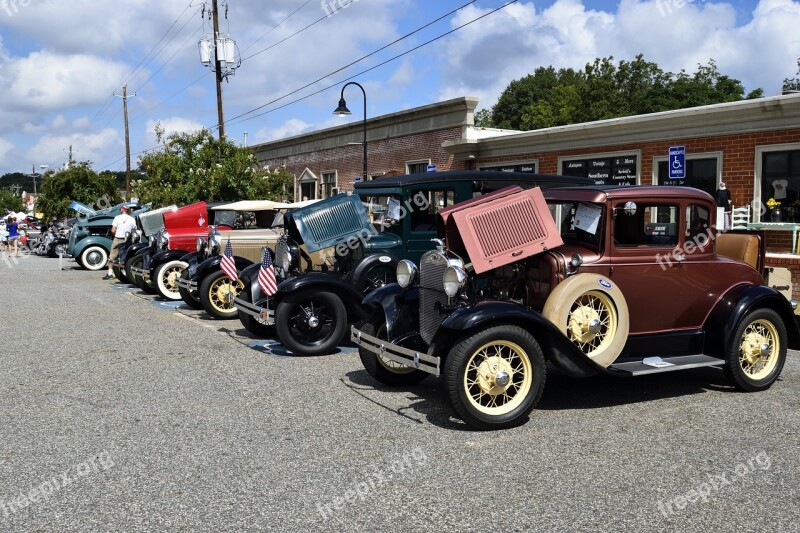 Vintage Cars Show Drive Chrome Auto