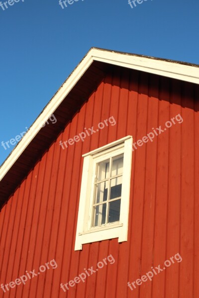 Red House Blue Sky Winter The Clear Board