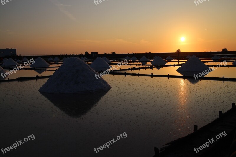 Tsai Foot Salt Wells Tile Plate Salt Pan The Evening Sun Tainan Free Photos