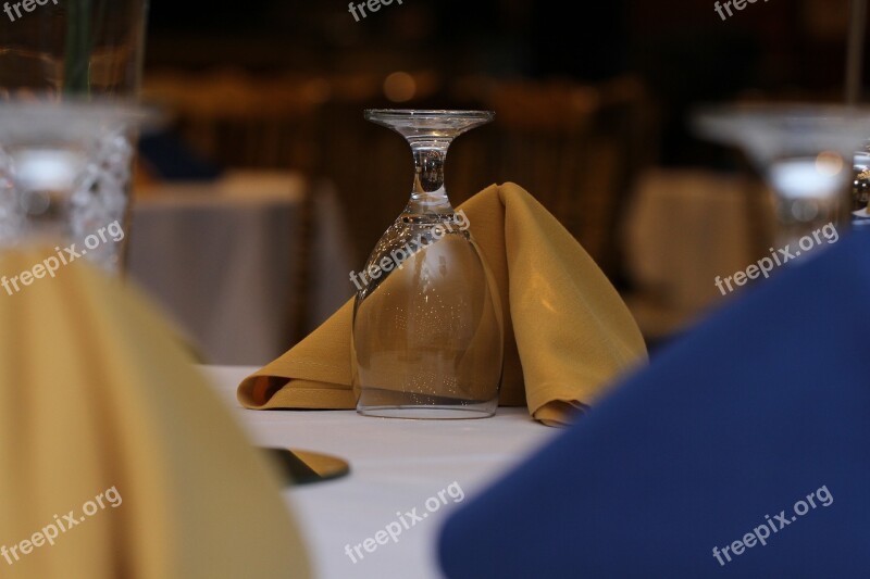 Glass Table Setting Napkin Banquet Wedding