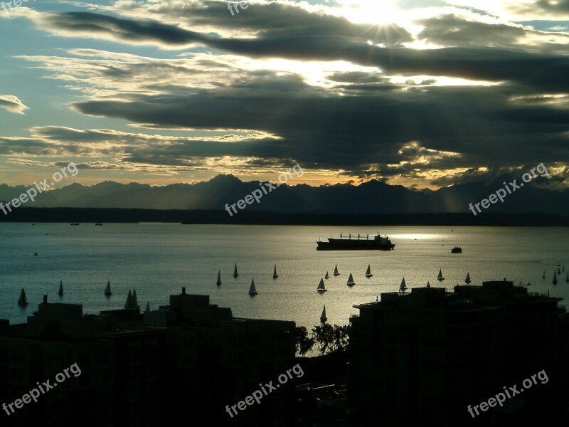 Seattle Sunset Sailboats Vista Mountains