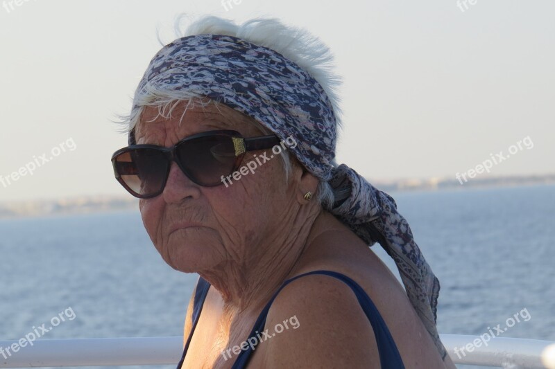 Mama Old Seniorin Vacations Life Experience