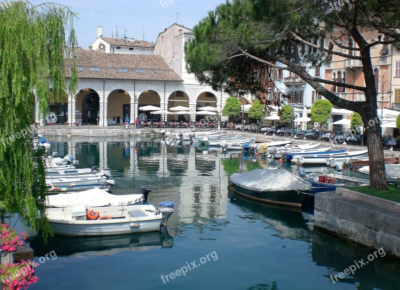 Small Port Italy Garda Idyllic Summer