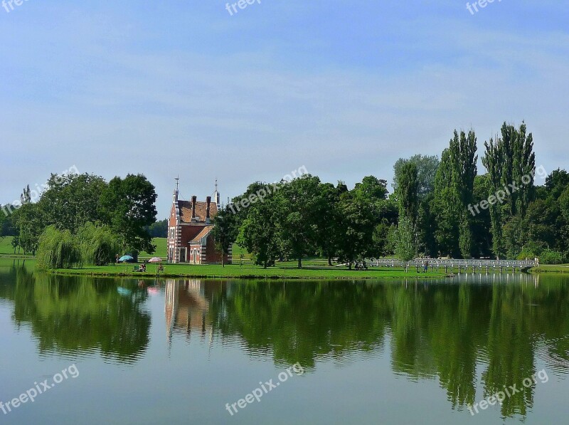 Deg Hungary Nut House National Park Castle Park