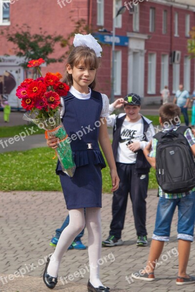 First-grader Flowers Granddaughter Free Photos