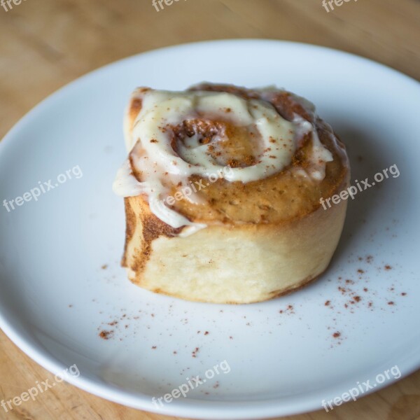 Cinnamon Roll Sweet Pastry Icing Roll