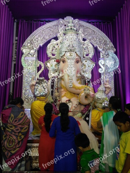 Ganpati Ganesh God Pune Gajanan