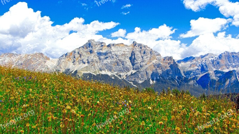 Alta Badia Mountain Alps Sudtyrol Dolomiti