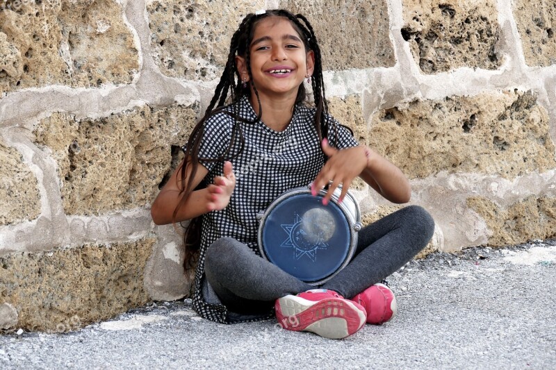 Woman A Muslim Woman Arabian Mare The Little Girl Street Musician