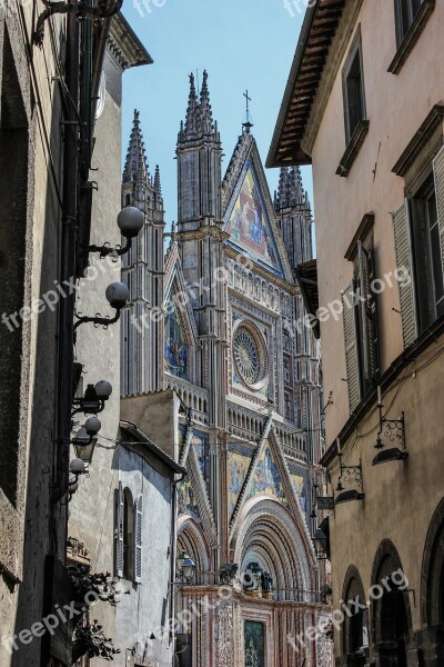 Glimpse Duomo Architecture Orvieto Umbria