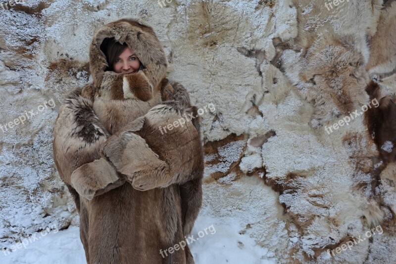 Winter Fur Coat Cold Coldly Frost