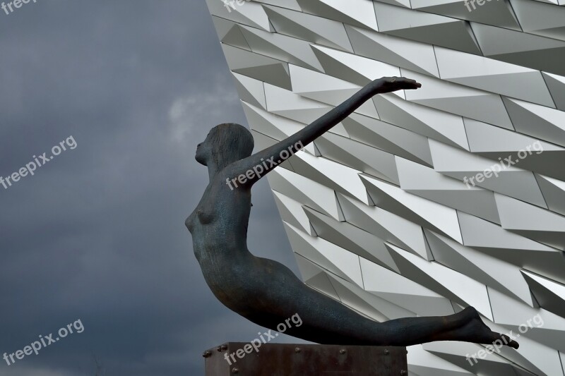 Belfast The Titanic Museum The Statue Wall Free Photos