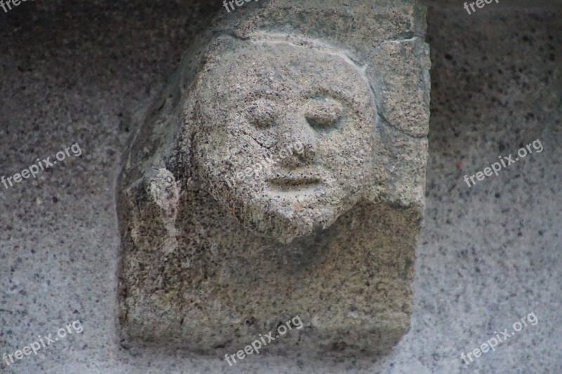 Head Sculura Stone Convent Chartreuse