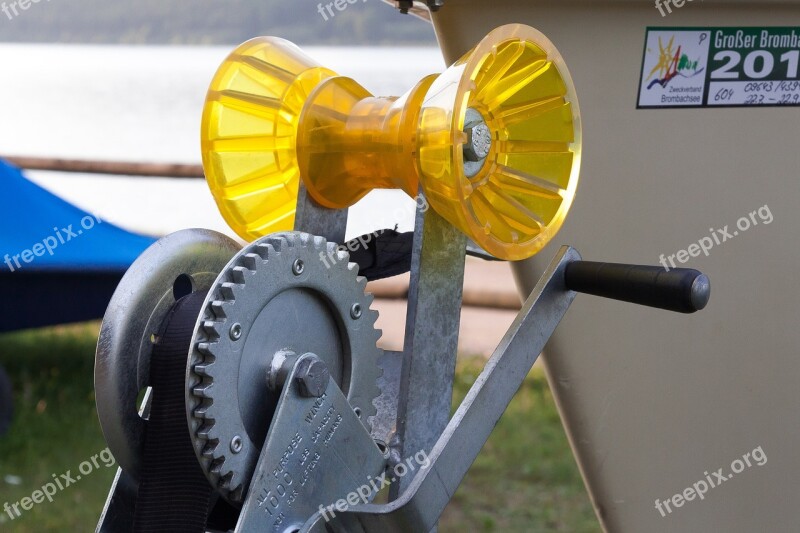 Sailing Boat Crank Gear Sailing Winds