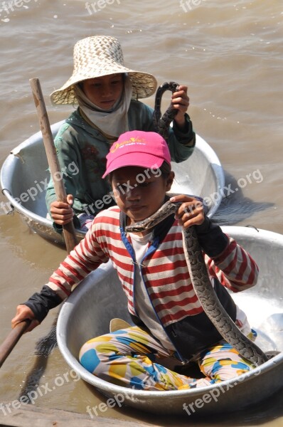 Child Snake Boat Asia Vacations