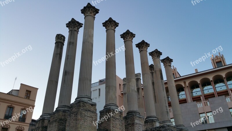 Roman Temple Of Córdoba Cordoba Roman Roman Temple Columns