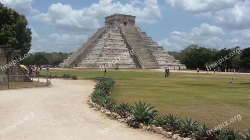 Chichen Itza Maya Ruins Free Photos