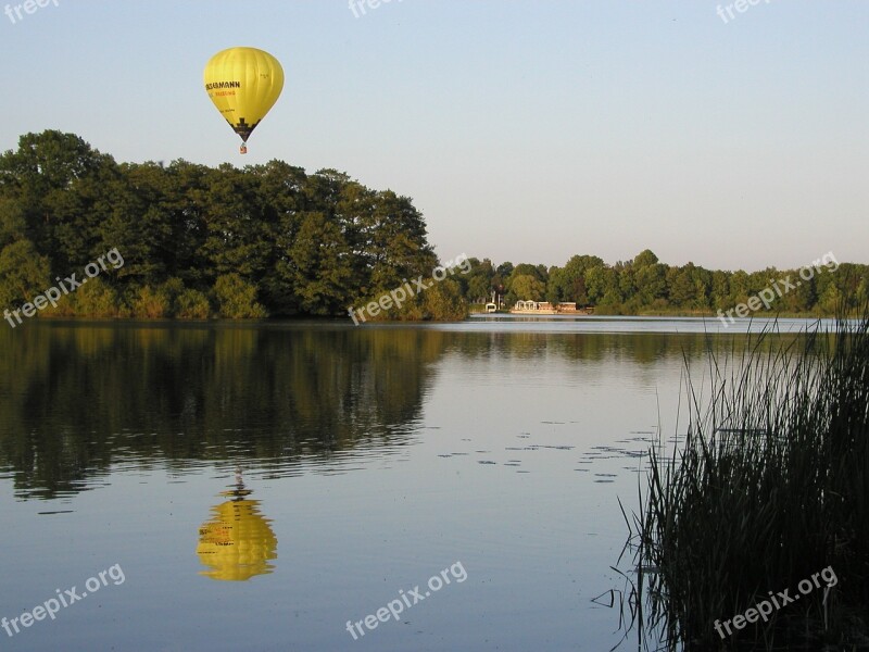 Hot Air Balloon Hot Air Balloon Ride Borde Holm Borde Holmer Lake Water Reflection