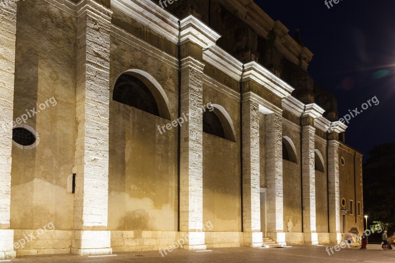 Church Night Photograph Lighting Dark Italy