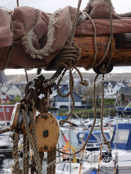 Ship Port Mast Torshavn Boat