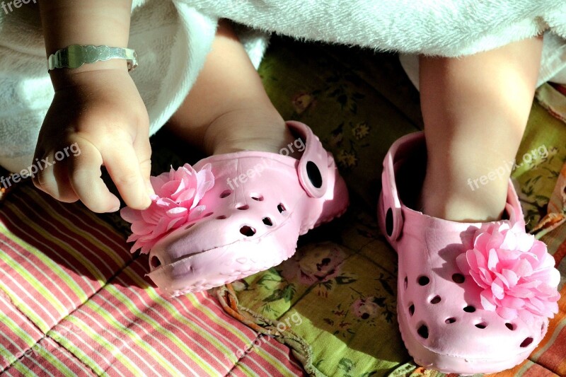 Crocks Pink Little Feet Free Photos