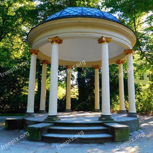 Sun Temple Courtyard Garden Park In The Park Bayreuth