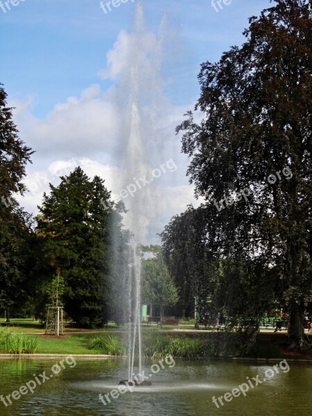 Fountain Water Lake Nature Water Feature