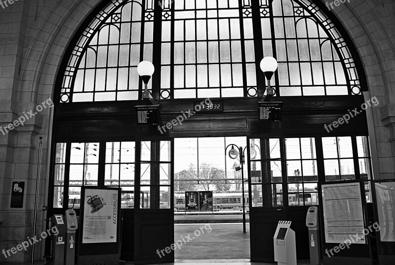 Station Sncf Travel Railway Platform France