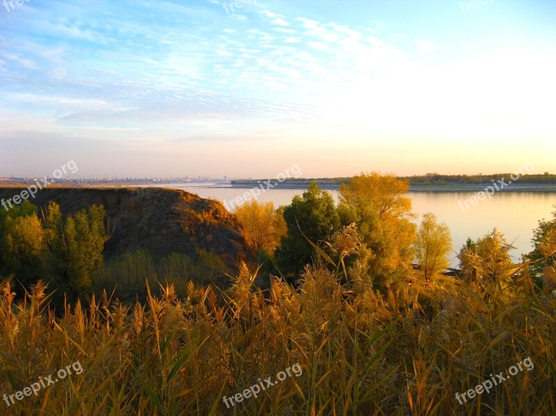 Volga River Autumn Nature Dawn